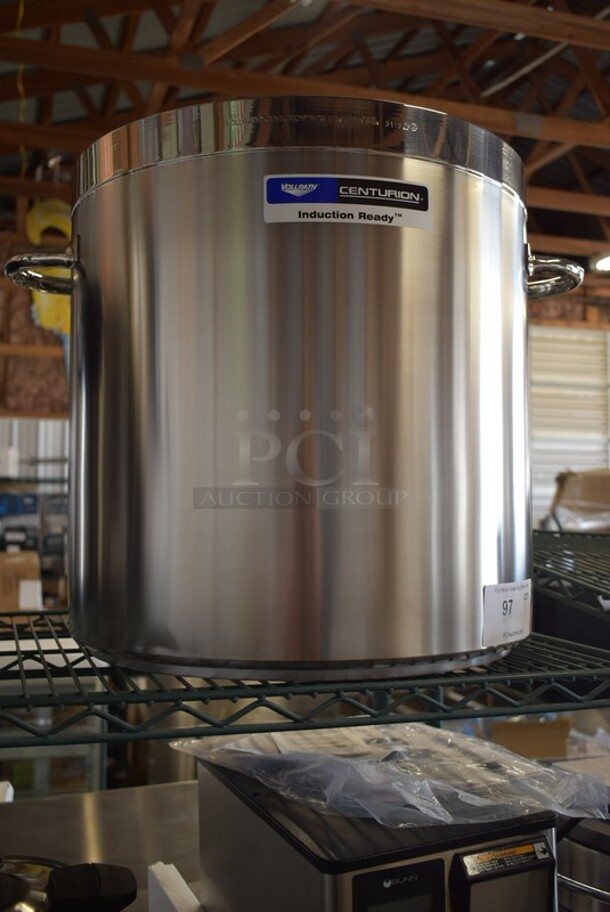 BRAND NEW SCRATCH AND DENT! Vollrath 3118 Centurion 74 Qt. Stainless Steel Stock Pot - Image 2 of 6