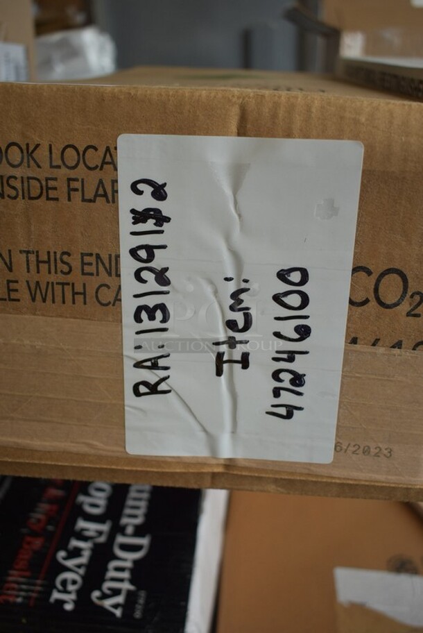 BRAND NEW SCRATCH AND DENT! Buckeye 47246100 15 lb. Carbon Dioxide BC Fire Extinguisher - Rechargeable Untagged - Image 3 of 7