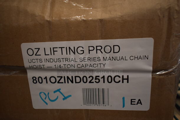 BRAND NEW SCRATCH AND DENT! OZ Lifting Products 801OZIND02510CH Industrial Series 1/4 Ton Manual Chain Hoist with 10' Lift OZIND025-10CH - Image 3 of 3