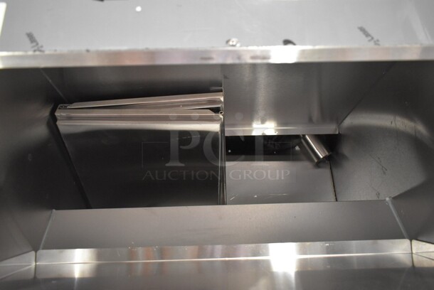 BRAND NEW SCRATCH AND DENT! 2024 ServIt 423TCW26 Stainless Steel Commercial 26 Gallon First-In First-Out Chip Warmer / Merchandiser. 120 Volts, 1 Phase. Tested and Working! - Image 4 of 7