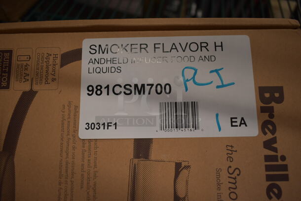 BRAND NEW SCRATCH AND DENT! Breville 981CSM700  Smoking Gun Pro Handheld Food and Cocktail Gun - Image 3 of 3