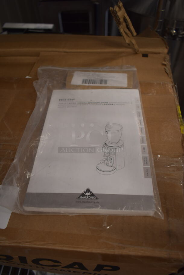 BRAND NEW SCRATCH AND DENT! Mahlkonig E65W 2.6 lb. White Espresso Grinder. 120 Volts, 1 Phase. Tested and Working! - Image 4 of 12