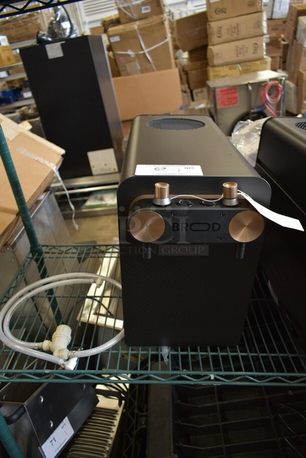 BRAND NEW SCRATCH AND DENT! Fetco V2PX-H DRNX by BROOD DUO Dual Tap Nitro Cold Brew Beverage Dispenser. 110-120 Volts, 1 Phase.  - Image 2 of 7