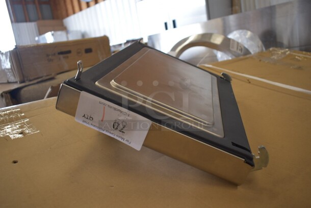 BRAND NEW SCRATCH AND DENT! Midea Flashchef Stainless Steel Door.  - Image 4 of 6