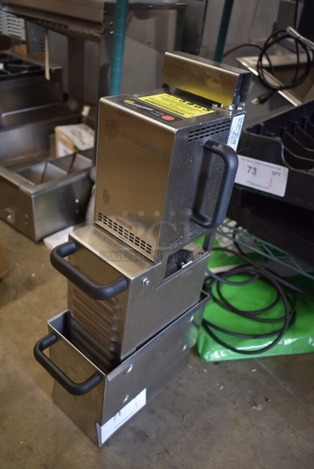 BRAND NEW SCRATCH AND DENT! Fryclone 259FLTRP70 Stainless Steel Commercial 70 lb. Portable Fryer Oil Filter System. 100-120 Volts, 1 Phase.   - Image 3 of 6
