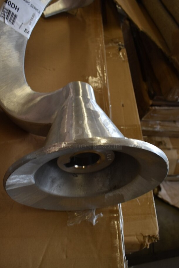 BRAND NEW SCRATCH AND DENT! 190HCM140DH Hobart Equivalent Dough Hook for Classic Mixers (140 Qt. Bowls) - Image 4 of 7