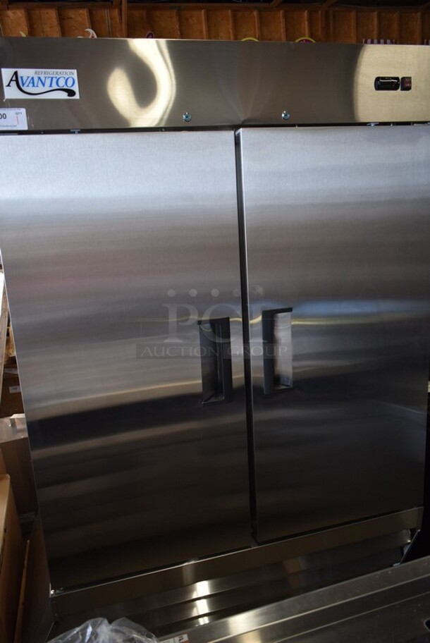 BRAND NEW SCRATCH AND DENT! 2023 Avantco 178A49RHC Stainless Steel Commercial 2 Door Reach In Cooler. 115 Volts, 1 Phase. Tested and Powers On But Does Not Get Cold
 - Image 2 of 8