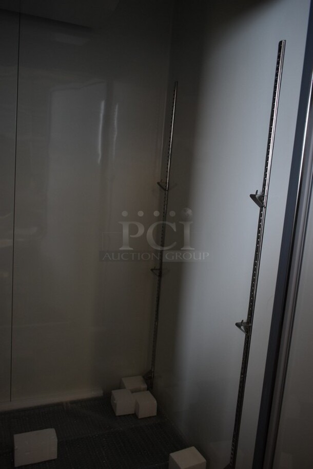 BRAND NEW SCRATCH AND DENT! 2023 Avantco 178A49RHC Stainless Steel Commercial 2 Door Reach In Cooler. 115 Volts, 1 Phase. Tested and Powers On But Does Not Get Cold
 - Image 6 of 8