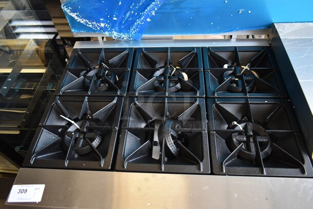 BRAND NEW SCRATCH AND DENT! 2023 Mainstreet 541E60G24N Stainless Steel Commercial Natural Gas Powered 6 Burner 60" Range with 24" Griddle and 2 Standard Ovens, Over Shelf and Back Splash. 280,000 BTU - Image 4 of 12