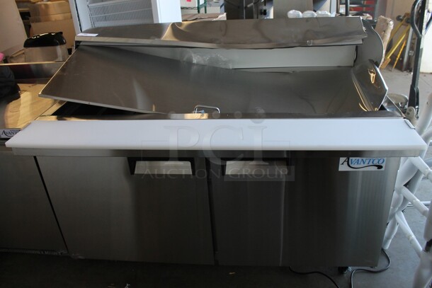 BRAND NEW SCRATCH AND DENT! 2024 Avantco 178APT60MHC Stainless Steel Commercial Sandwich Salad Prep Table Bain Marie Mega Top on Commercial Casters. 115 Volts, 1 Phase. Tested and Working! - Image 2 of 8