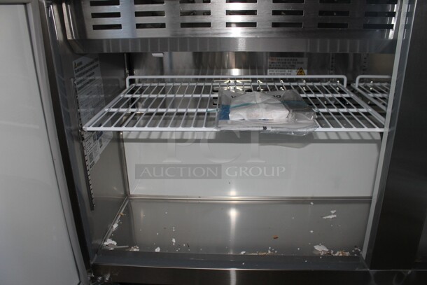 BRAND NEW SCRATCH AND DENT! 2024 Avantco 178APT60MHC Stainless Steel Commercial Sandwich Salad Prep Table Bain Marie Mega Top on Commercial Casters. 115 Volts, 1 Phase. Tested and Working! - Image 6 of 8