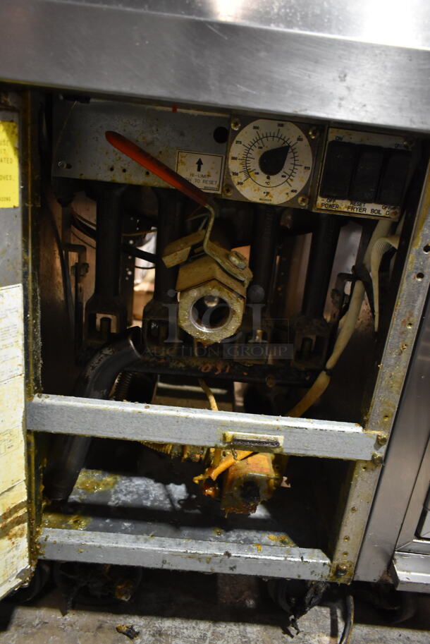 2017 Dean D150GNTS Stainless Steel Commercial Floor Style Natural Gas Powered Deep Fat Fryer w/ 2 Metal Fry Baskets on Commercial Casters. 120,000 BTU.  - Image 5 of 6