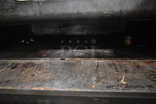 Blodgett 981 Metal Commercial Propane Gas Powered 2 Deck Pizza Oven. 50,000 BTU.  - Image 5 of 7