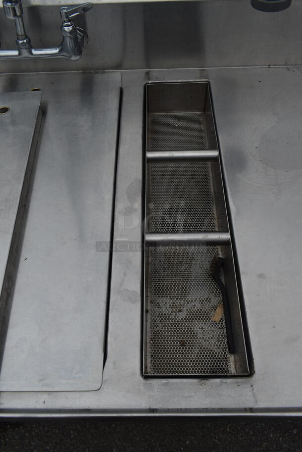 Stainless Steel Commercial 3 Bay Sink w/ Right Side Drain Board, 2 Faucets, 2 Handles and Spray Nozzle Attachment. Bays 16x26.5 - Image 7 of 9