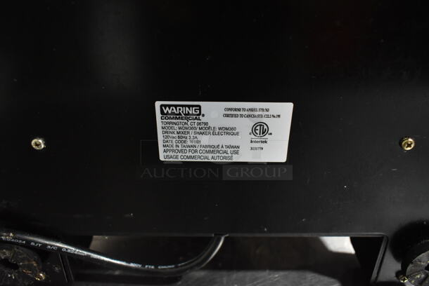 2016 Waring WDM360 Metal Commercial Commercial Countertop 3 Head Drink Mixer. 120 Volts, 1 Phase. Tested and Left Head Is Working But Other Two Do Not Move - Image 4 of 4