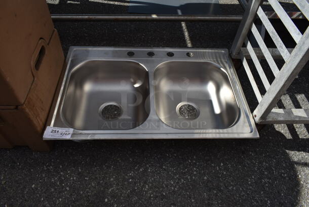 Elkay Stainless Steel 2 Bay Drop In Sink.  - Image 1 of 4