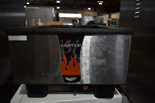 Vollrath 1001 Stainless Steel Commercial Countertop Food Warmer. 120 Volts, 1 Phase. Tested and Working! - Image 5 of 6