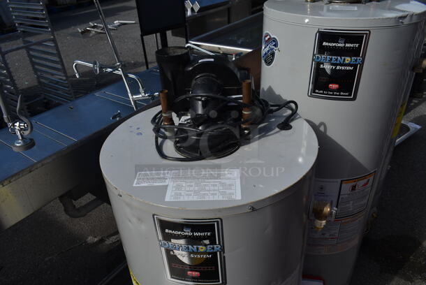 Bradford White M1TW50S6FBN Metal Commercial Natural Gas Powered Water Heater. 40,000 BTU.  - Image 2 of 6