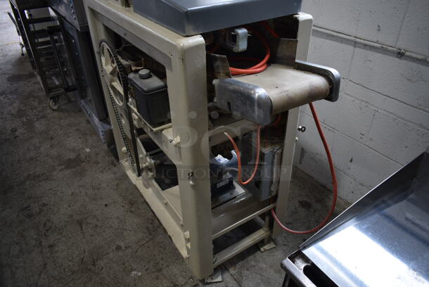 Metal Commercial Floor Style Dough Divider Former. 208-240 Volts, 3 Phase. - Image 3 of 9