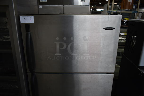 Frigidaire FRT18P6BSB0 Stainless Steel Cooler Freezer Combo Unit. 115 Volts, 1 Phase. Tested and Powers On But Does Not Get Cold
 - Image 2 of 9