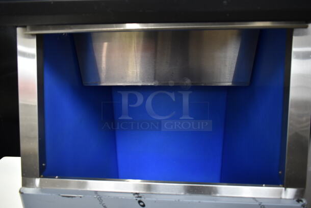 BRAND NEW SCRATCH AND DENT! 2022 Eillion AF1131 Stainless Steel Commercial Ice Head on Commercial Ice Bin. 115 Volts, 1 Phase.  - Image 4 of 7