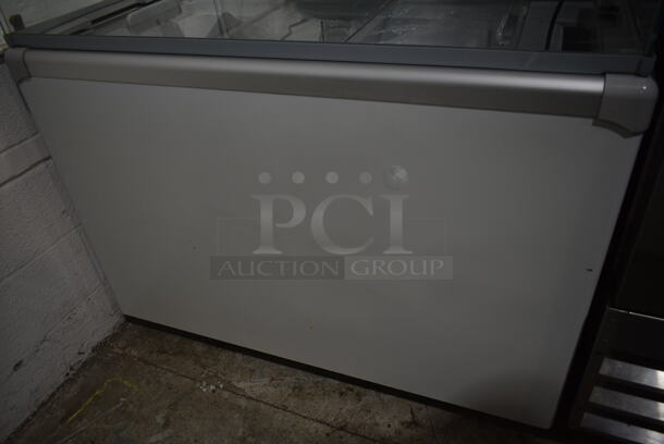 Metal Commercial Floor Style Ice Cream Dipping Cabinet w/ ConserveWell Dipping Well. Tested and Working! - Image 2 of 5