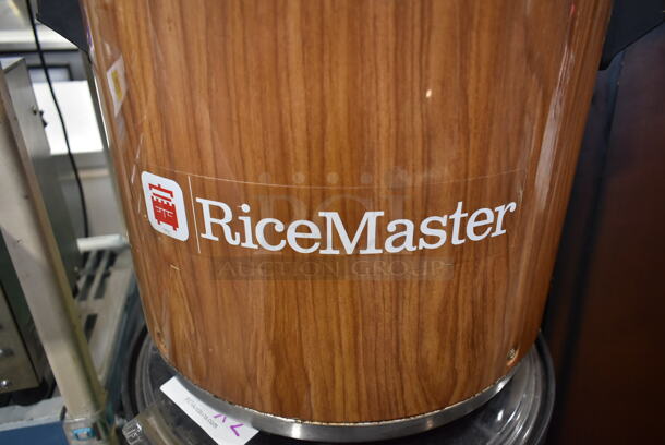 RiceMaster Town 56918 Metal Commercial Countertop Rice Warmer. 120 Volts, 1 Phase. Tested and Working!  - Image 5 of 7