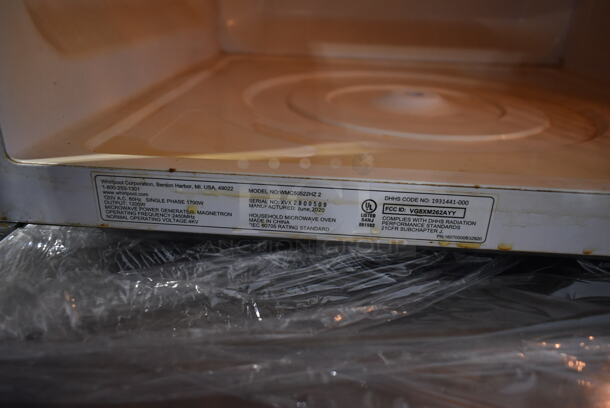 Whirlpool WMC50522HZ 2 Metal Countertop Microwave Oven. 120 Volts, 1 Phase.  - Image 4 of 4