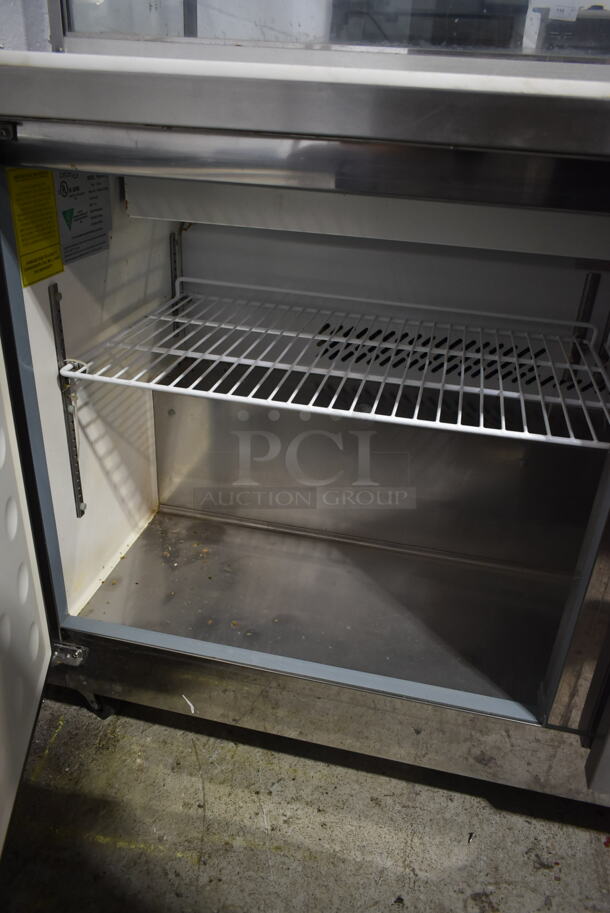 Yukon YSSU-60-16 Stainless Steel Commercial Prep Table w/ Sneeze Guard on Commercial Casters. 115 Volts, 1 Phase. Tested and Working! - Image 4 of 6