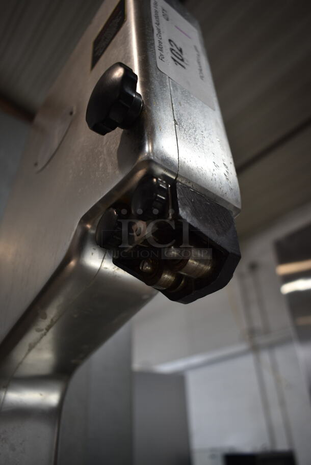 Fleetwood 5785 Metal Commercial Countertop Meat Saw. 115 Volts, 1 Phase. Tested and Does Not Power On - Image 5 of 8