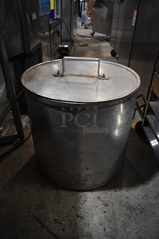 Metal Stock Pot w/ Lid.