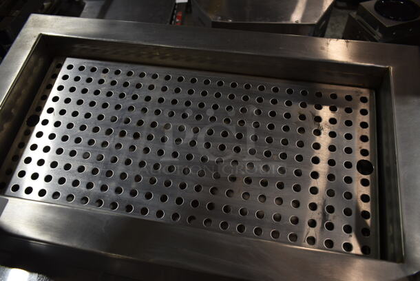 Stainless Steel Countertop Display w/ Sneeze Guard.  - Image 5 of 5
