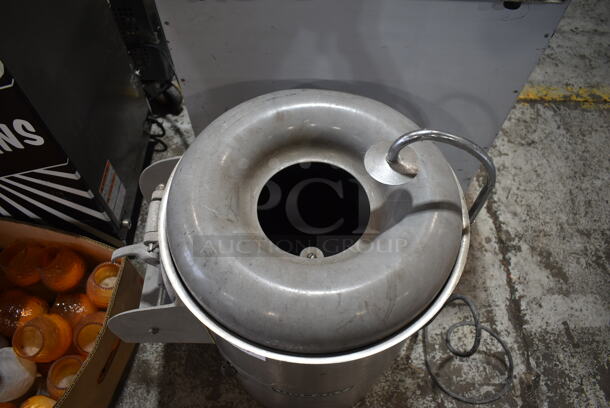 Hobart 6115T Stainless Steel Commercial Countertop Electric Powered Potato Peeler. 115 Volts, 1 Phase.  Tested and Working! - Image 2 of 8
