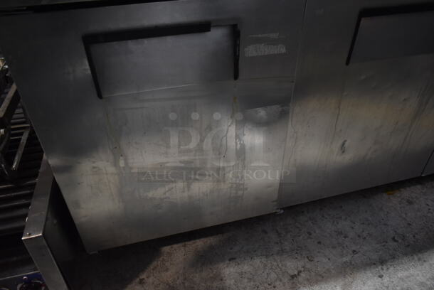 True TWT-72 Stainless Steel Commercial 3 Door Work Top Cooler on Commercial Casters. 115 Volts, 1 Phase. Tested and Working! - Image 4 of 9