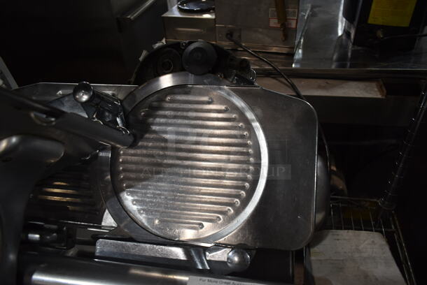 Toledo Scale 5401 Stainless Steel Commercial Countertop Meat Slicer w/ Blade Sharpener. 115 Volts, 1 Phase. Tested and Working! - Image 2 of 5