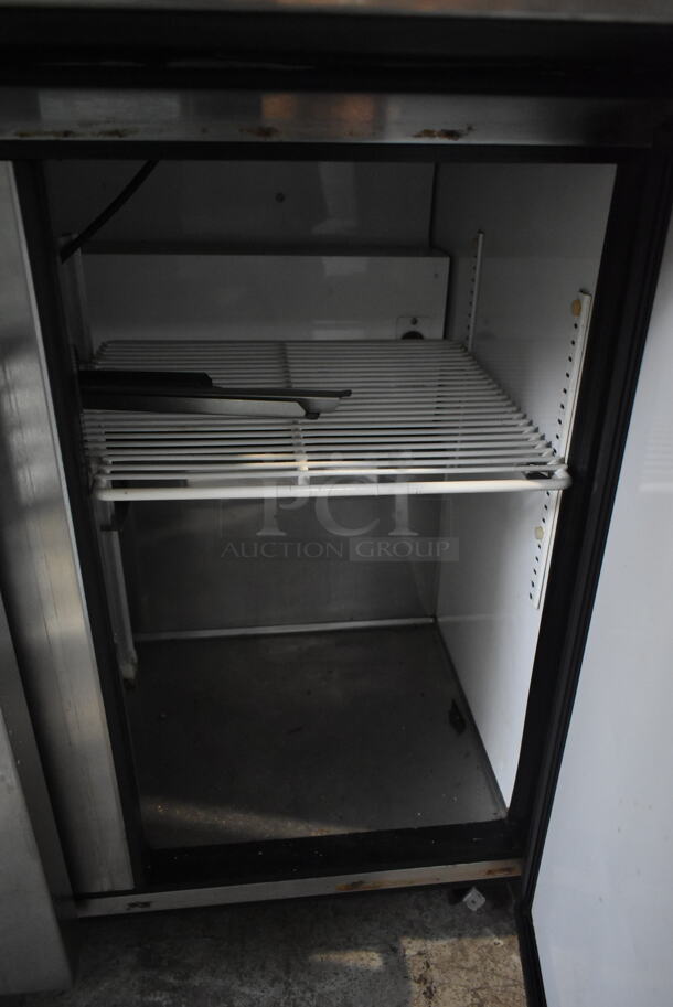 True TSSU-36-12M-B Stainless Steel Commercial Sandwich Salad Prep Table Bain Marie Mega Top on Commercial Casters. 115 Volts, 1 Phase. Tested and Powers On But Does Not Get Cold - Image 8 of 8
