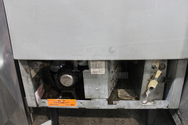Scotsman SCE170A-1C Metal Commercial Self Contained Ice Machine. 115 Volts, 1 Phase.  - Image 2 of 4