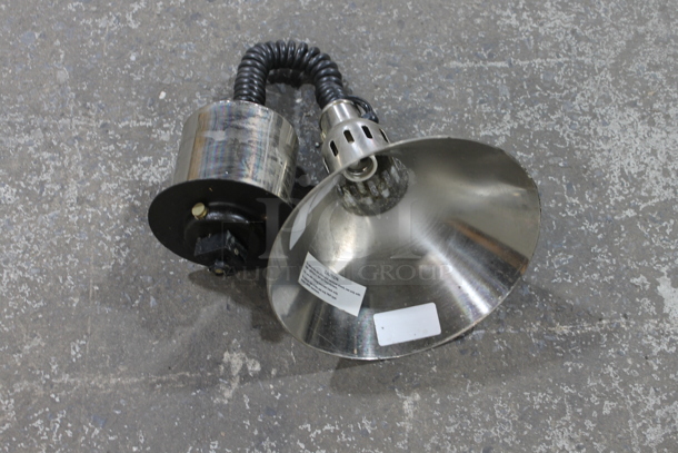 5 Warming Lamps Including Merco 725-R. 5 Times Your Bid! - Image 2 of 7