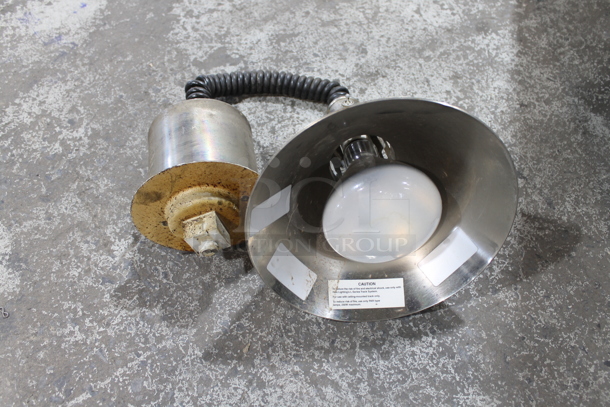 5 Warming Lamps Including Merco 725-R. 5 Times Your Bid! - Image 3 of 7