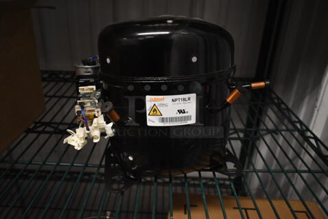 BRAND NEW SCRATCH AND DENT! Cubigel NPT18LR Motor. 115-127 Volts, 1 Phase. 