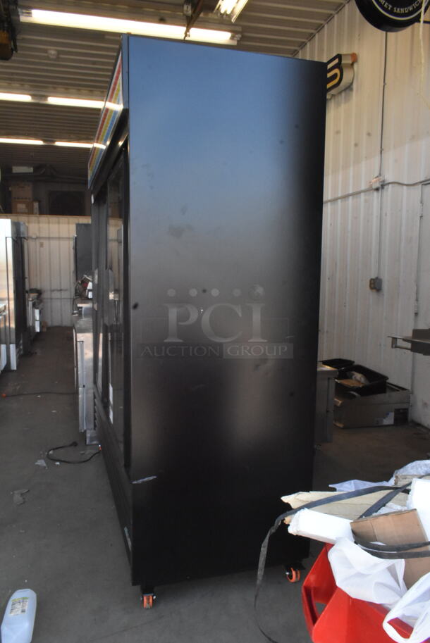 BRAND NEW SCRATCH AND DENT! 2024 True GDM-69-HC-LD Metal Commercial 3 Door Reach In Cooler Merchandiser on Commercial Casters. Tested and Working! - Image 3 of 6