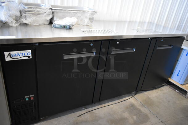 BRAND NEW SCRATCH AND DENT! 2023 Avantco 178UDD4HC Metal Commercial Direct Draw Kegerator / Beer Dispenser with (2) 2 Tap Towers - (4) 1/2 Keg Capacity. 115 Volts, 1 Phase. Tested and Working! - Image 2 of 4