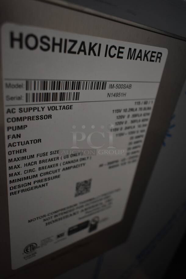 BRAND NEW SCRATCH AND DENT! 2024 Hoshizaki IM-500SAB Stainless Steel Commercial Regular Cube Ice Machine - 489 lb. 115 Volts, 1 Phase.  - Image 5 of 6