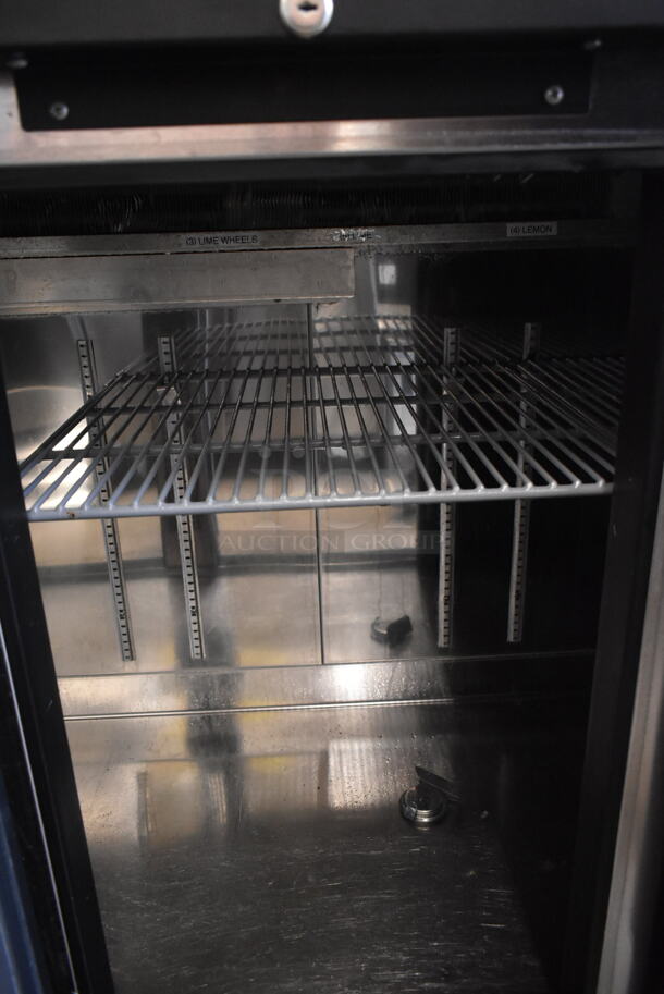 Perlick NS72 Metal Commercial 3 Door Back Bar Cooler on Commercial Casters. 115 Volts, 1 Phase. Tested and Powers On But Does Not Get Cold - Image 5 of 7