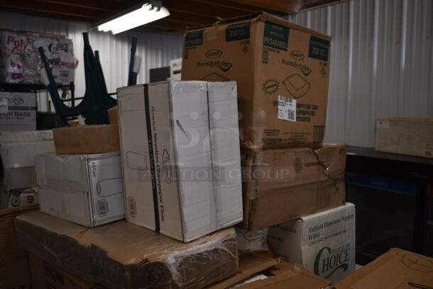PALLET LOT of 27 BRAND NEW Boxes Including PP2464BDL Dart Presenta/Bowls Pro Vented Clear Square Lid, 128HD8COMBO ChoiceHD 8 oz. Microwavable Translucent Plastic Deli Container and Lid Combo Pack - 240/Case, 50012W Choice 12 oz. White Poly Paper Hot Cup - 1000/Case, 712USTPDSS Lavex Multiroll Toilet Tissue Dispenser, 966TALLFLDB Choice White Tall-Fold 6" x 13" Dispenser Napkin - 8000/Case, 500CC10 Choice 10 oz. Clear PET Plastic Cold Cup - 1000/Case, Ripple Wall Hot Cups, Choice 32 oz Deli Container and Lid, 347SLCF9 Visions Heavy Weight Clear Plastic Stemless Champagne Flute. 27 Times Your Bid! - Image 9 of 9