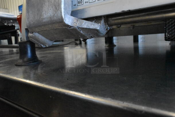 Axis AX-S10 Stainless Steel Commercial Countertop Meat Slicer w/ Blade Sharpener. 115 Volts, 1 Phase. Tested and Working! - Image 3 of 6