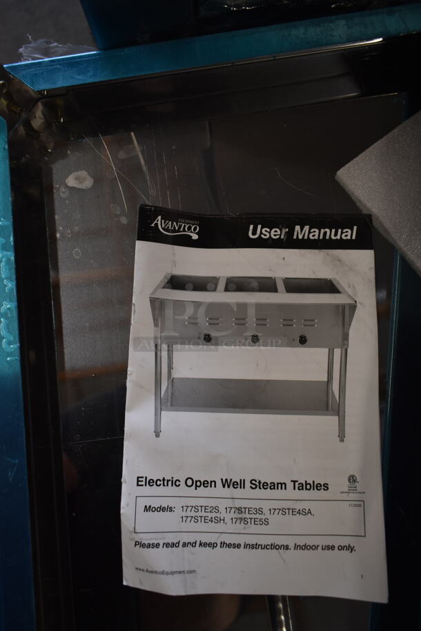 BRAND NEW SCRATCH AND DENT! 2023 Avantco 177STE3S Stainless Steel Commercial Electric Powered 3 Bay Steam Table. 120 Volts, 1 Phase. Tested and Working! - Image 5 of 6