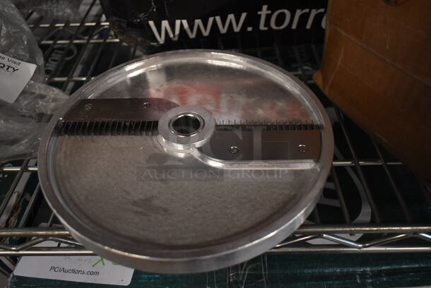 BRAND NEW SCRATCH AND DENT! AvaMix 177CJUL532 5/32" Julienne Cutting Disc for Food Processor.  - Image 3 of 5