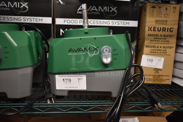 BRAND NEW SCRATCH AND DENT! 2022 AvaMix Revolution VC60CN 928BASEFP1 Metal Commercial Motor Base with Pulse Button for 1 hp Food Processors. 120 Volts, 1 Phase.  - Image 3 of 4