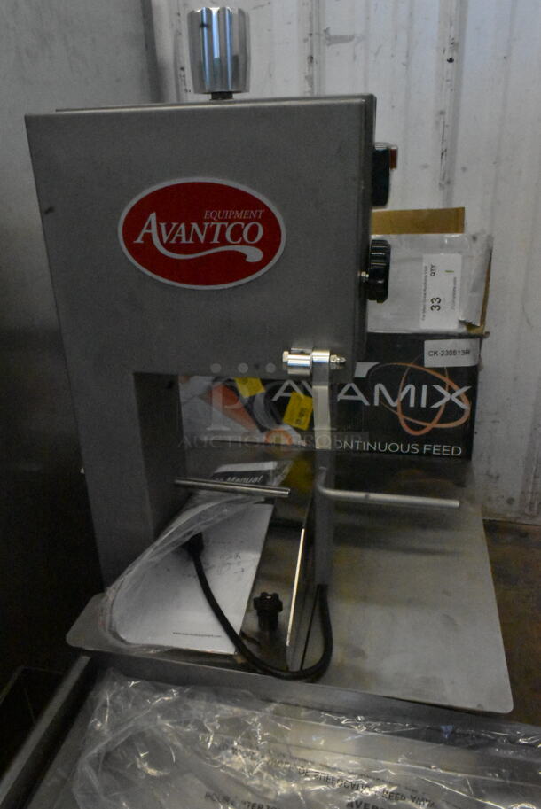 BRAND NEW SCRATCH AND DENT! Avantco 177EMBS65SS Metal Commercial Countertop Meat Saw. 120 Volts, 1 Phase. Tested and Working! - Image 4 of 5